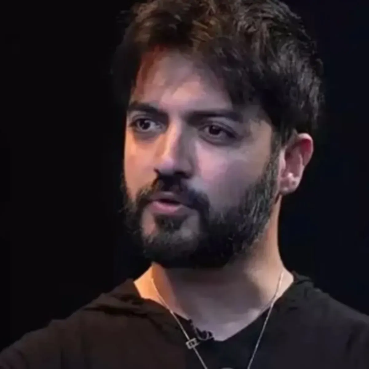 Ünlü Şarkıcı Yusuf Güney, Ayahuska Çayı Açıklamaları Nedeniyle Tutuklandı