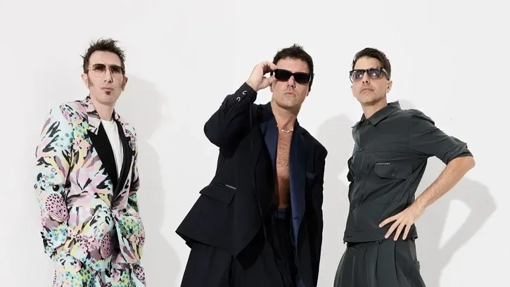 Gece’den Zamansız Göksel Parçasına Yeni Yorum