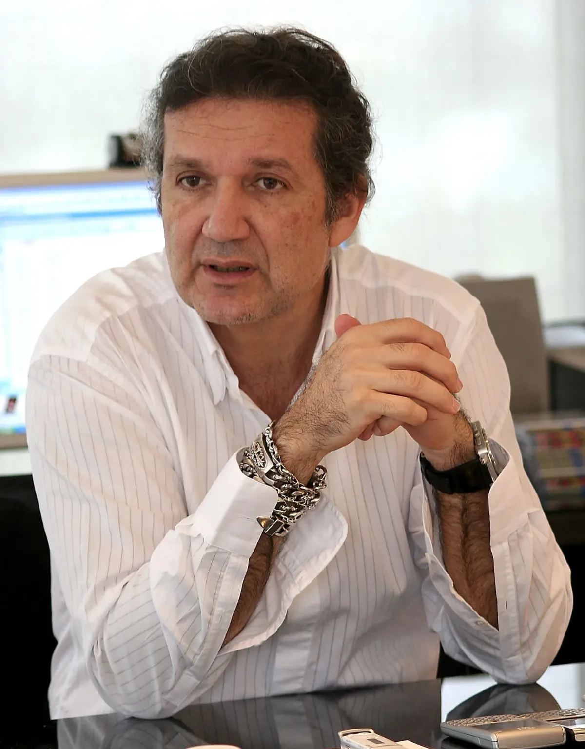 Reklam ve Sanat Dünyasının Önemli İsmi Alinur Velidedeoğlu Aramızdan Ayrıldı