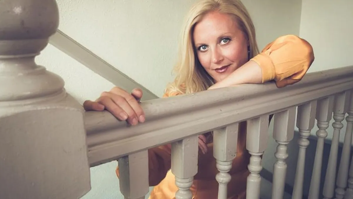 Carrie Anne Fleming 51 Yaşında Hayata Veda Etti