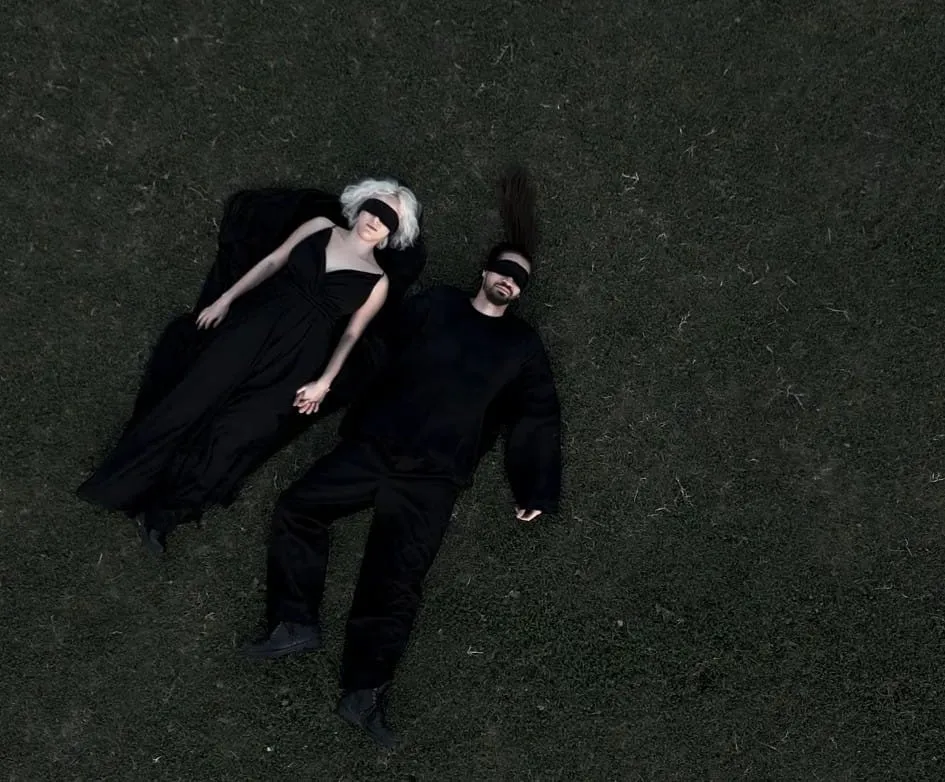 Pırıl Pırıl Ölüyorum